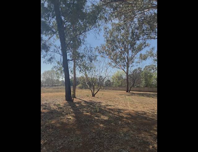 3,968M² VACANT LAND FOR SALE IN HENLEY ON KLIP